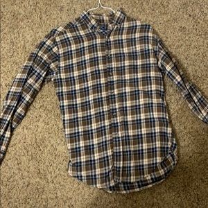 Men's flannel small. Fairly used but still great!